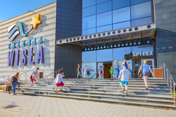 /uploads/posts/d04bc6aa829c11ea9de2657628158f8339ca1ad7/images/Galeria Wisła.png